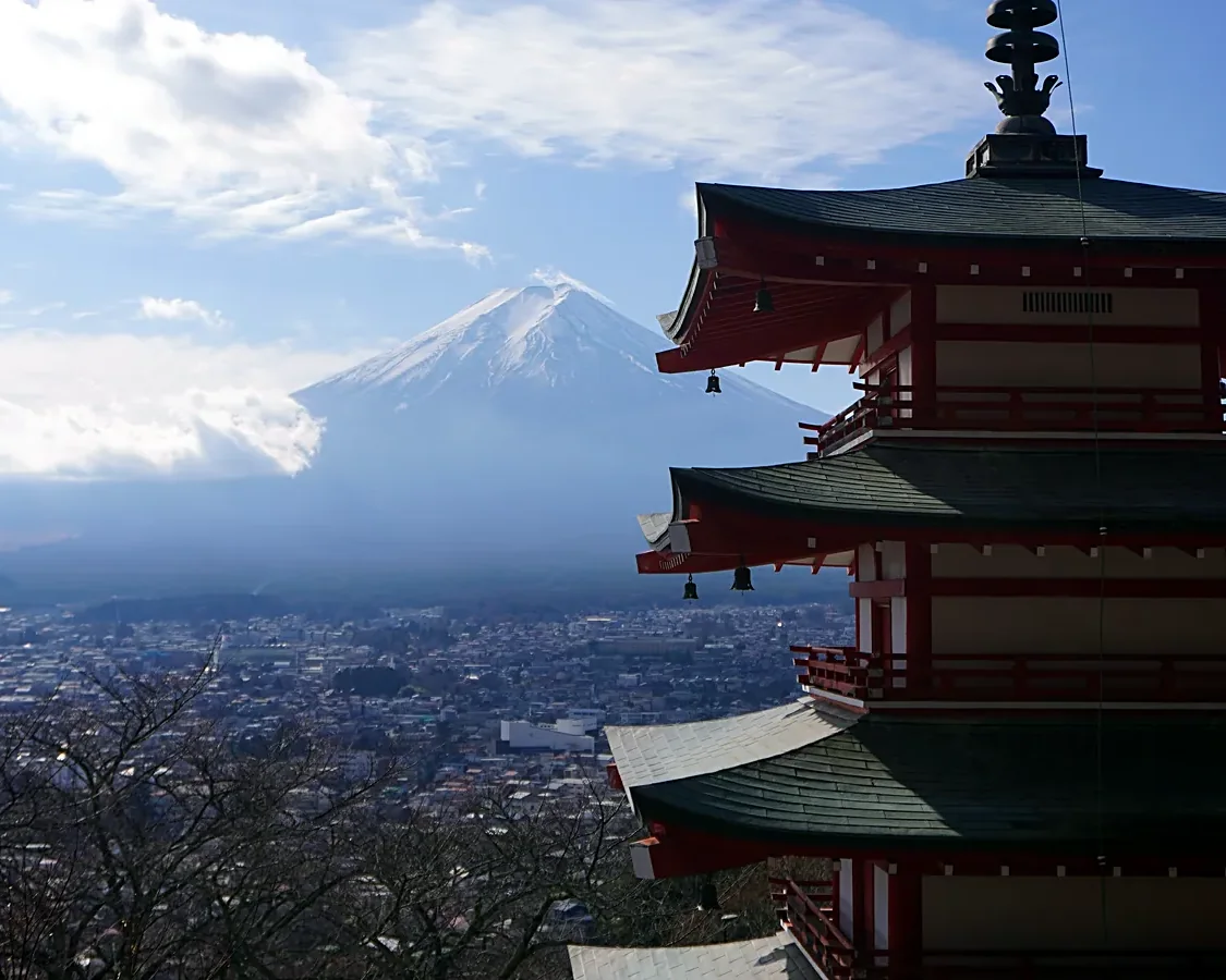 Chūreitō Pagoda and Mt Fuji, Arakurayama Sengen Park